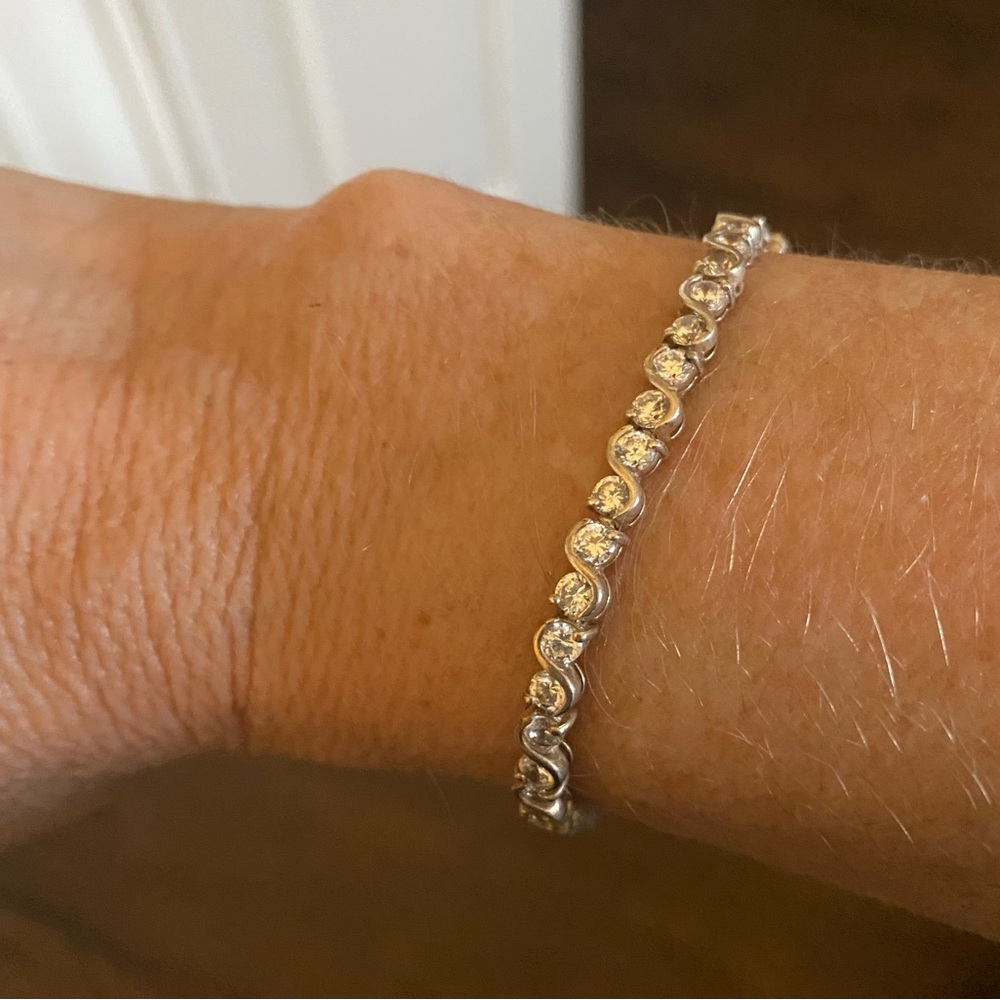 CZ Tennis Bracelet EUC